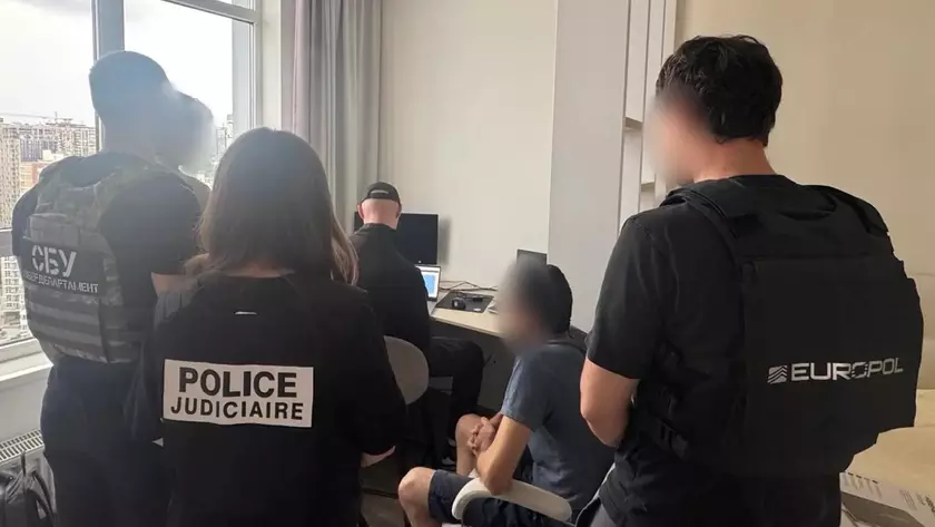 В Киеве задержали хакера, руководившего одним из крупнейших в мире форумов для киберпреступников