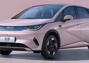 BYD Dolphin debuts in Korea at ...