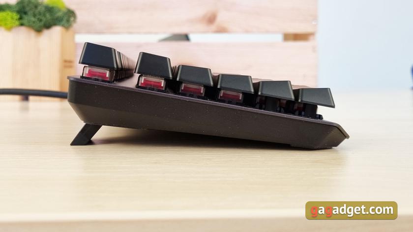 ASUS ROG Strix Scope RX Review: an Opto-Mechanical Gaming Keyboard with Water Protection-14
