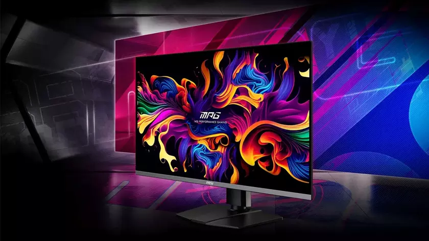 MSI MPG 321URX OLED монитор