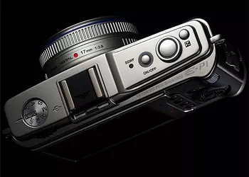 Olympus E-P1 представлен официально