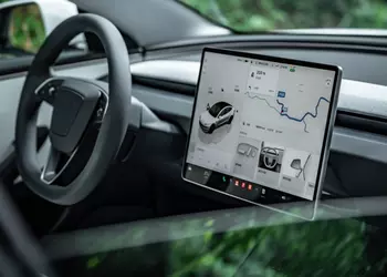 Функция Tesla Full Self-Driving скоро останется доступной только по подписке