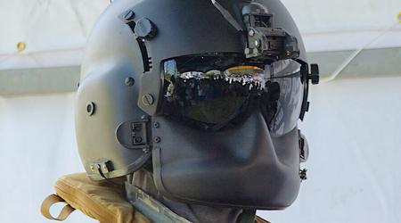 Le casque d'aviation américain HGU-56/P a sauvé la vie d'un pilote ukrainien après que son hélicoptère a été abattu par un missile russe