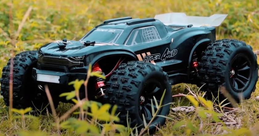 HYPER GO H16BM 1:16 RTR remote control car for adults