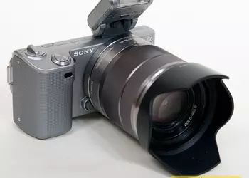 Кто в доме хозяин? Подробный обзор гибридной цифровой камеры Sony Alpha NEX-5