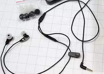 Обзор однодрайверных арматурных наушников Logitech Ultimate Ears 600vi