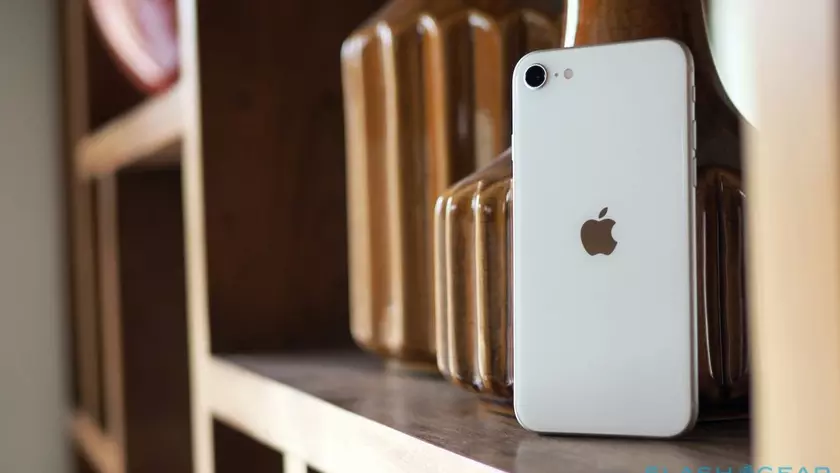 Apple пришлось заплатить за то, что сотрудники ее сервисного центра слили в сеть интимные фото и видео клиентки