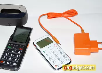 Беглый обзор телефона Just5 CP11 с выпрыгивающим дисплеем