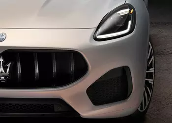 'One day we'll do it': Maserati may bring back the manual gearbox