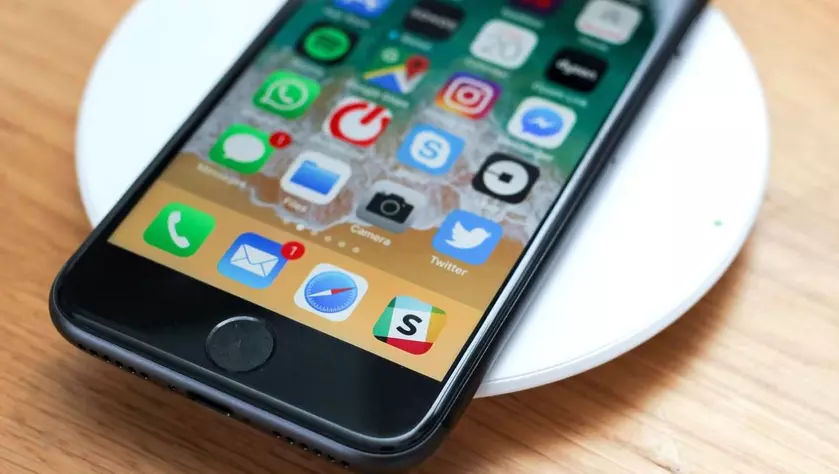 Apple вернет кнопку Home в iPhone