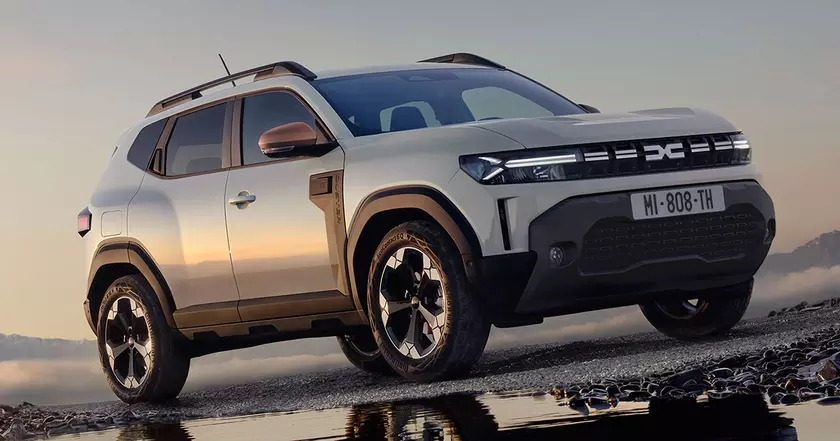 Dacia представила Duster и Bigster в новой версии Hybrid-G 150 4×4