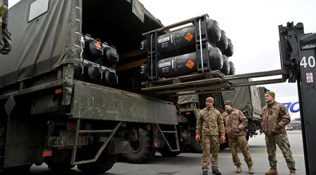 HIMARS missiles, 155mm artillery shells, and HMMWV armored vehicles: The United States is preparing a new $275,000,000 military aid package for Ukraine