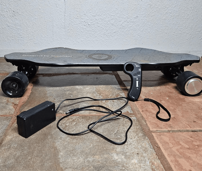 Isinwheel V10 eSkateboard review