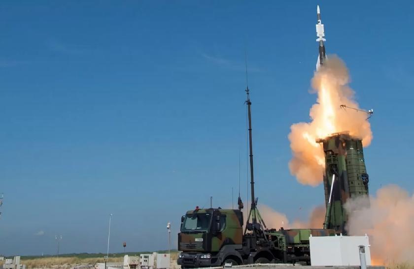 ВСУ используют ракеты Aster-15 и Aster-30 с комплексом SAMP-T, они могут поражать воздушные цели на дальностях до 100 км
