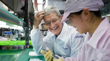 La principal planta de iPhone de Foxconn no podrá reanudar totalmente la producción hasta finales de diciembre o principios de enero