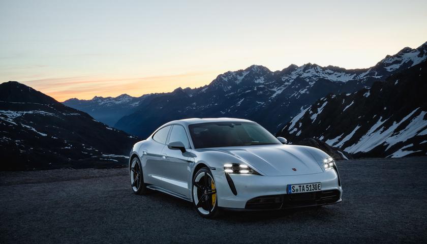 Конкурент Tesla: электроспорткар Porsche получит два мотора мощностью 750 л\с