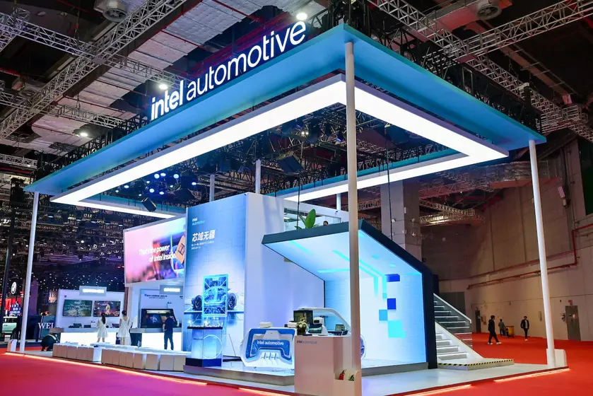 Будущее обработки изображений: как искусственный интеллект меняет иллюстративную фотографию