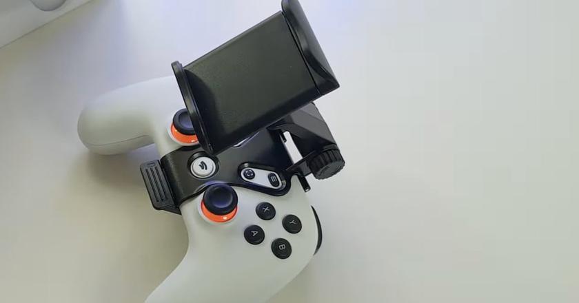 Orzly xbox controller phone holder