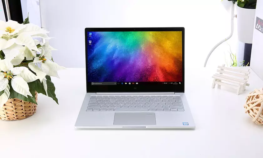 Не только Huawei P30: Xiaomi представит обновленный Mi Notebook Air весом чуть больше килограмма