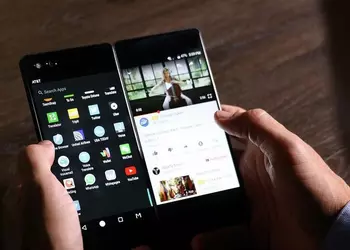 У складного смартфона Samsung будет две версии и четыре расцветки