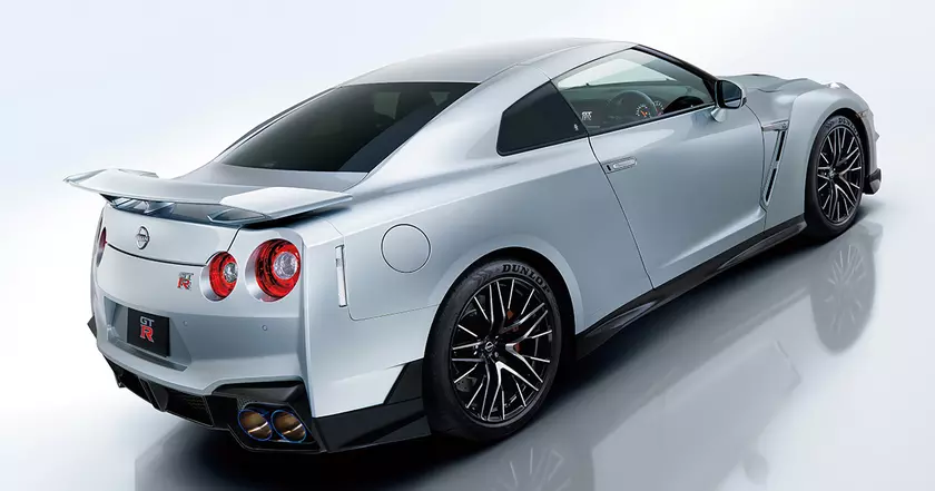 Nissan GT-R 2025: Unearthed Specs Enthrall Tech Aficionados