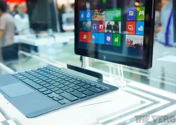 Вдогонку за конкурентами: планшет Samsung Series 5 Hybrid PC с док-клавиатурой