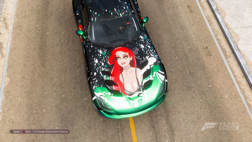 Геймер в Forza Horizon 5 получил бан до 9999 года за наклейки с полуголыми девушками на автомобилях