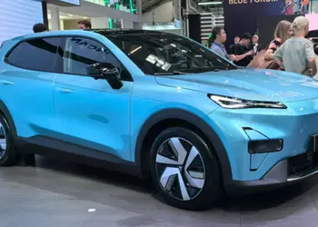 Электрический Changan Deepal S05 подорожал более чем в два раза по пути из Китая в Германию