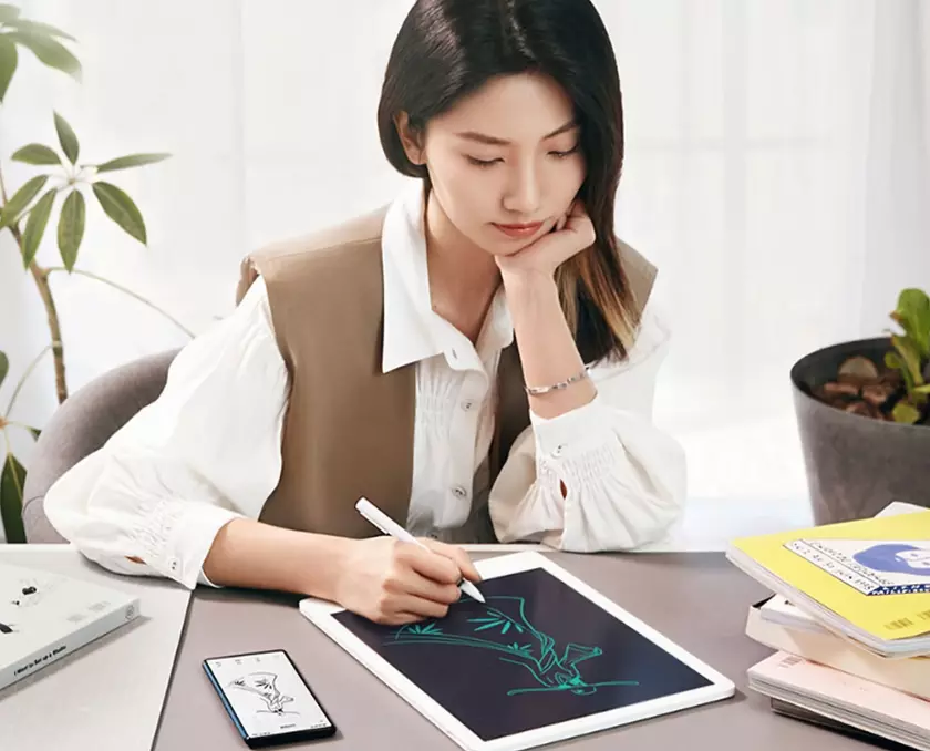 Xiaomi представила MiJia LCD Small Blackboard Storage Edition: графический планшет с экраном на 13.5" и USB-C за $55