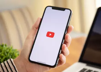 Приложение YouTube больше не доступно на устройствах Apple с iOS 15 и старше — придется использовать веб-версию