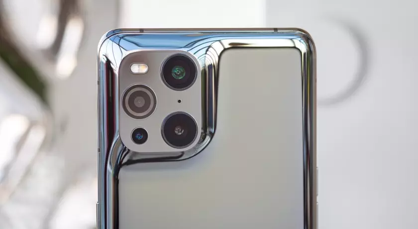 В Сеть утекли характеристики OPPO Find X4