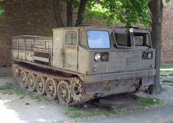 Россияне переоборудуют советские тягачи АТС-59Г в боевые машины, ведь имеют проблемы с бронетехникой