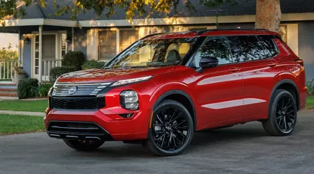 The New Nissan Rogue PHEV is a "Disguised" Mitsubishi Outlander