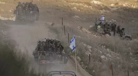 Israel strikes munitions depots in Syria and it could be a Russian military base