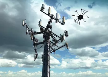 В Huawei придумали как увеличить время полета дронов с помощью сотовых вышек