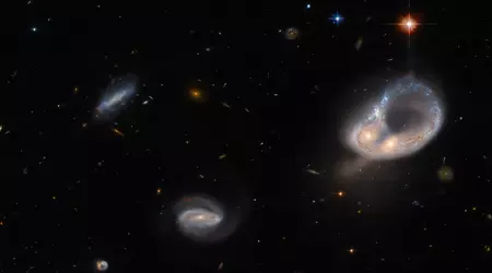 Catastrophe cosmique galactique - Hubble a photographié deux galaxies entrant en collision à 670 millions d'années-lumière de la Terre