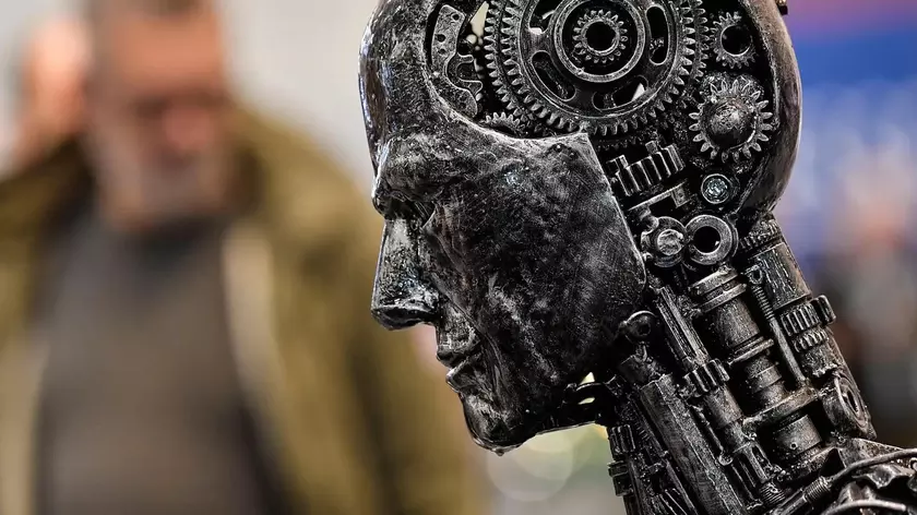 Суд постановил, что ИИ не может указываться изобретателем в патенте, поскольку он не является личностью