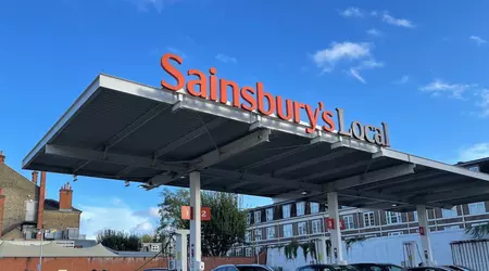 Amazon Helps Open UK First Store Without Cash And Staff