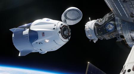 NASA ponownie przełożyła start statku kosmicznego SpaceX Dragon z załogą na ISS ze względu na opóźnienia startu rakiety Falcon Heavy