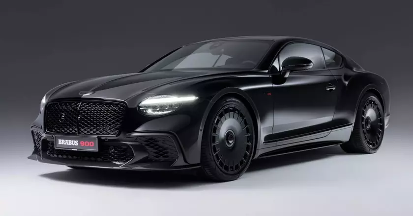 Conoce el Brabus 900 Superblack: La Exquisita Fusión de Potencia y Estilo