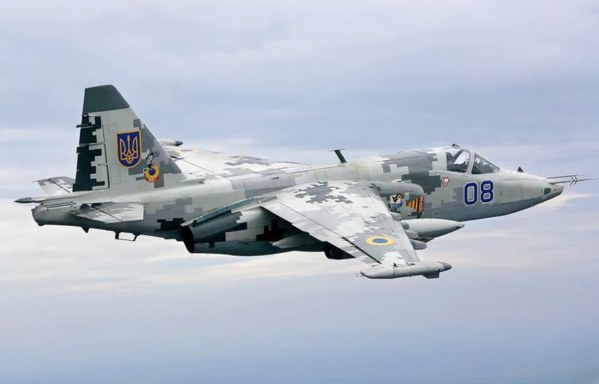 So zerstören ukrainische Su-25 Rashist-Positionen (Video)