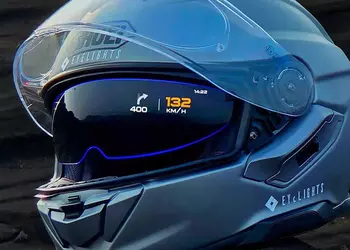 Shoei GT-Air 3 Smart is on ...