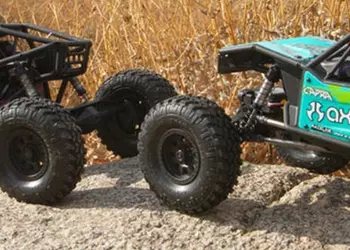 Best Axial Rock Crawler in 2025