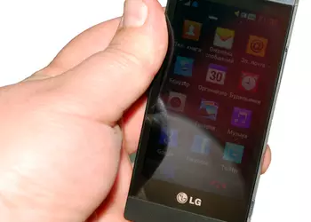 Просто конфетка: подробный обзор LG GD880 Mini