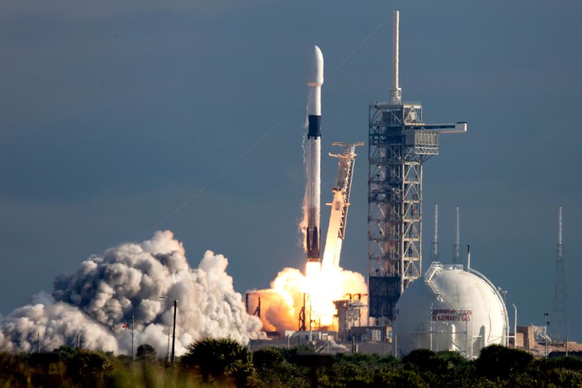 SpaceX lanzará su último cohete en 2022