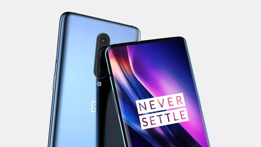 В сети появились «живые» фото OnePlus 8 — за полгода до официального анонса