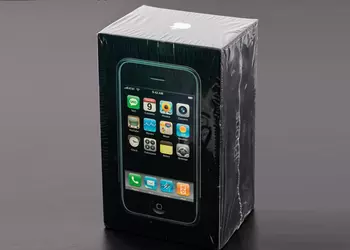Never used, in a sealed box: the very first iPhone sold at auction for $50,000
