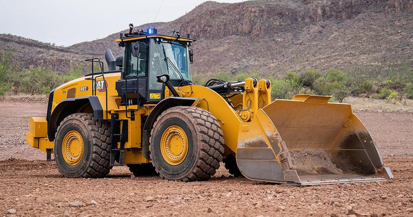 Caterpillar представила колесные погрузчики с дистанционным управлением