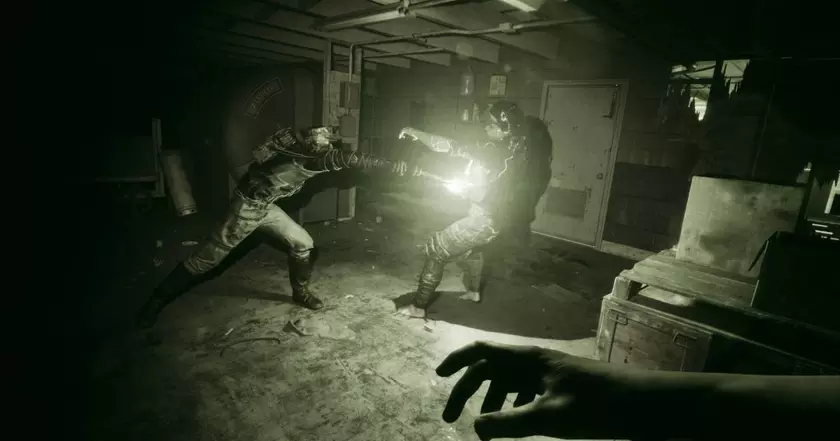 Смертельный приговор: разработчики The Outlast Trials рассказали о Хэллоуинском обновлении и показали новую карту, которая перенесет игроков в суд