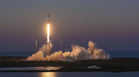 SpaceX launches Starlink V2 Mini satellites into orbit for the first time